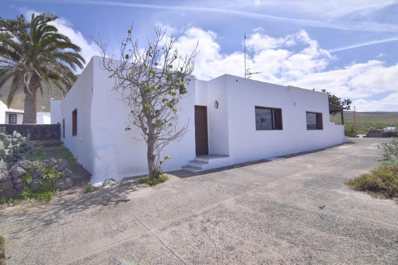 Вілла Casa Famara Теґісе Екстер'єр фото