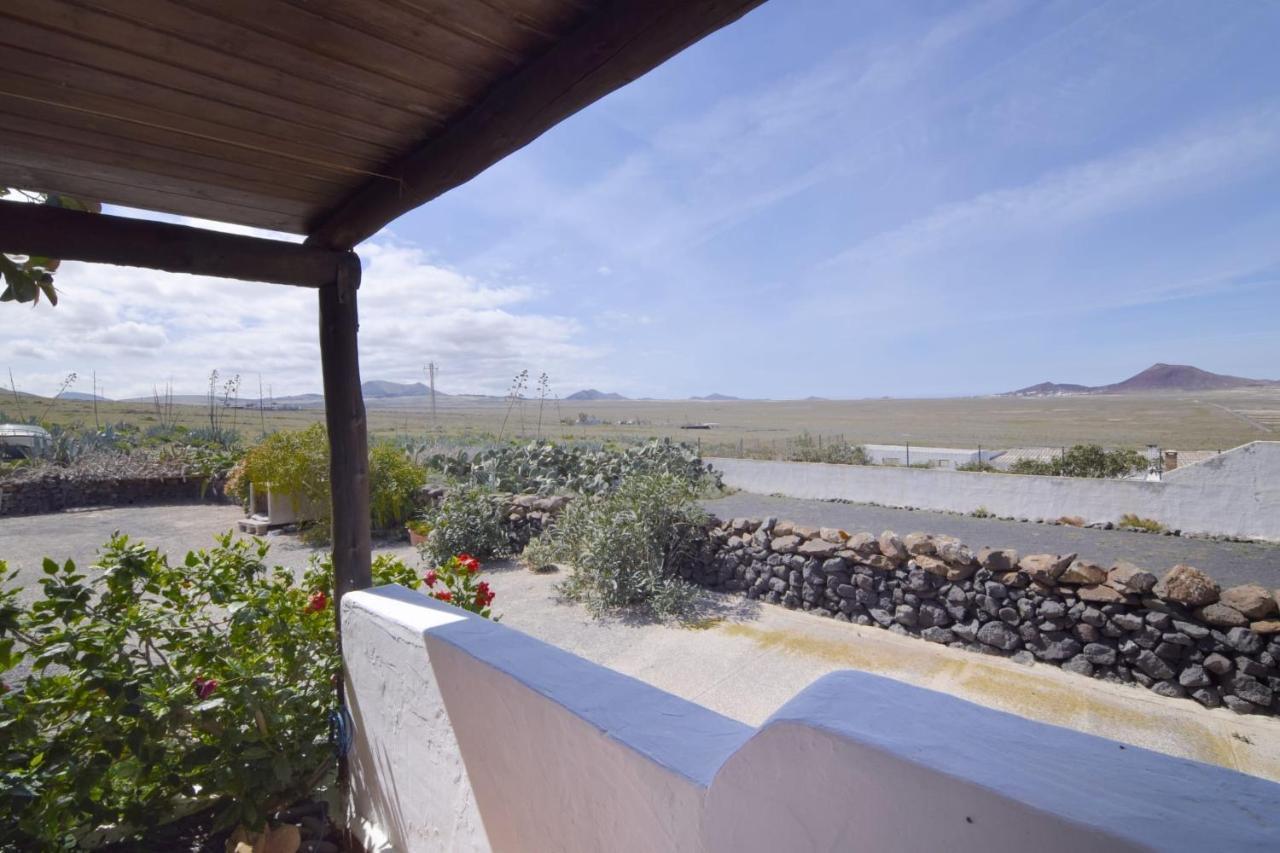 Вілла Casa Famara Теґісе Екстер'єр фото